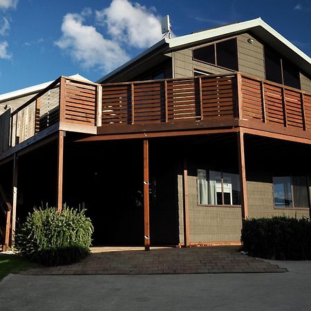 Villa Zenith Coles Bay Exterior foto