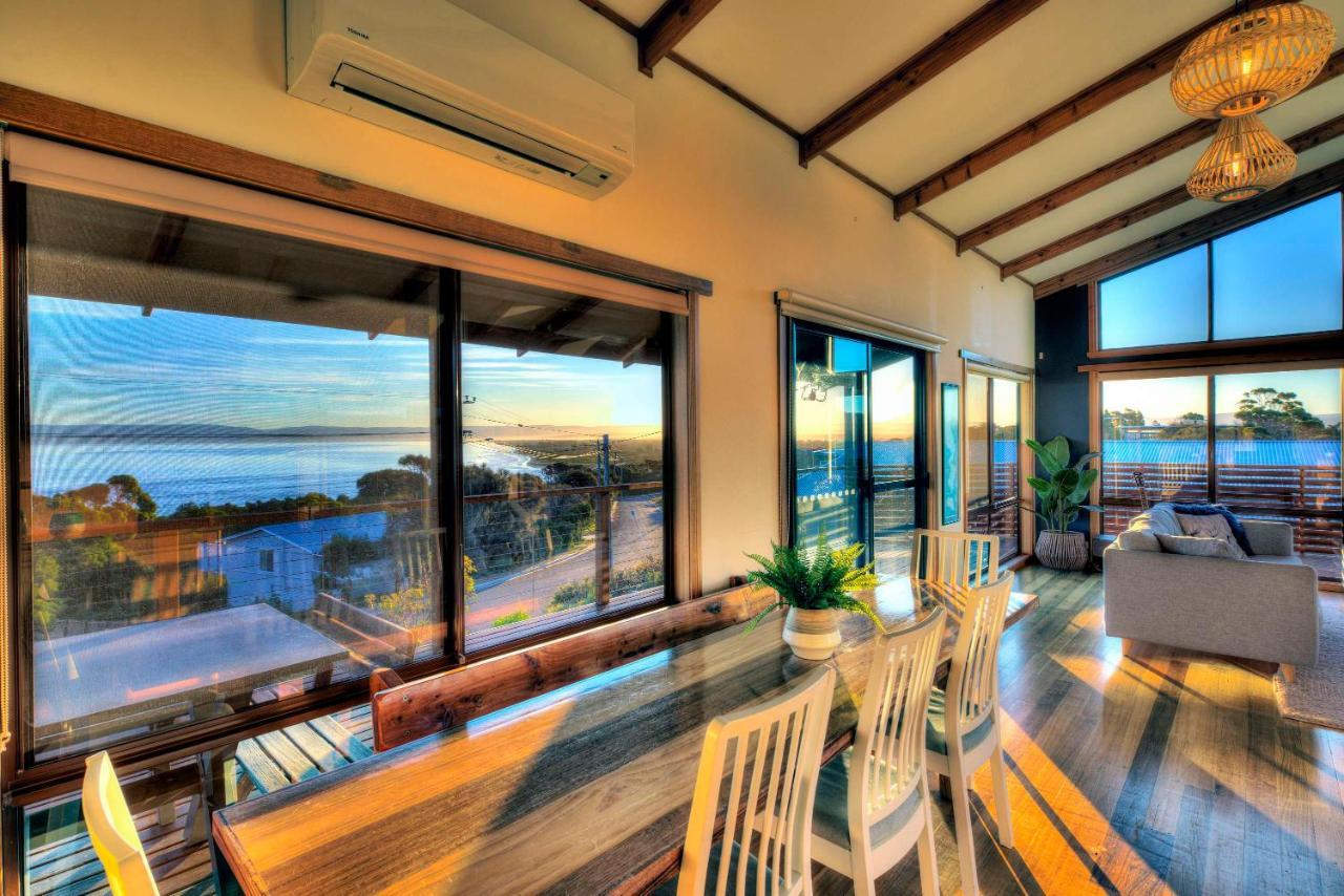 Villa Zenith Coles Bay Exterior foto